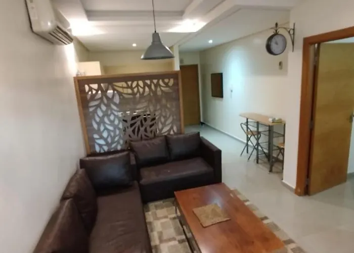 Cozy 1-Br With Large Terrace