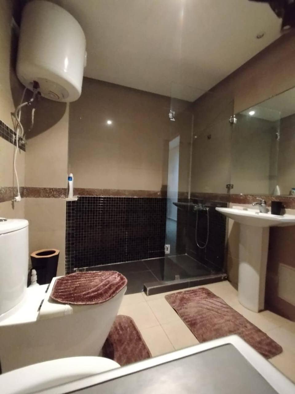 Apartment Cozy 1-br With Large Terrace
